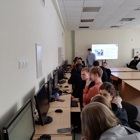 День IT-специалиста с Неосистемами: вдохновение и новые возможности!